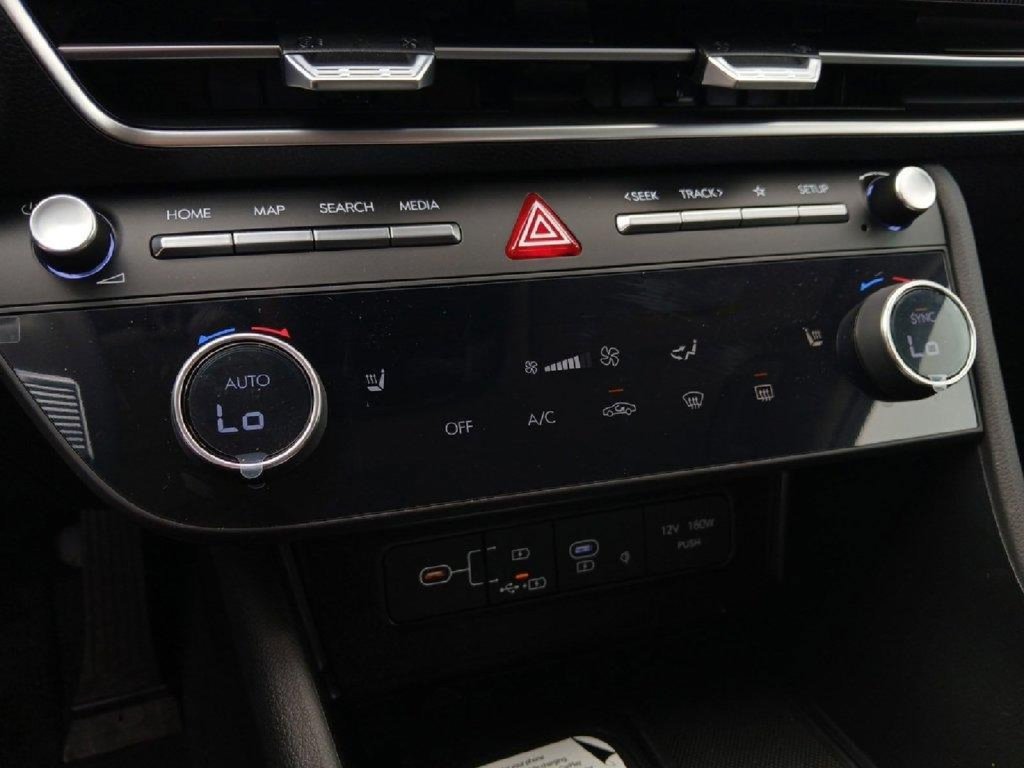 New 2026 Hyundai Sonata SEL FWD image 17