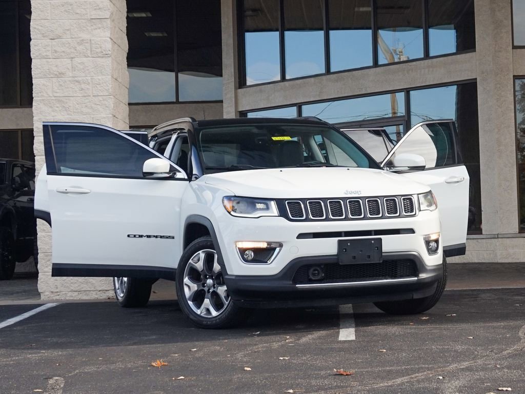 Used 2018 Jeep Compass Limited w/ Navigation Group image 13