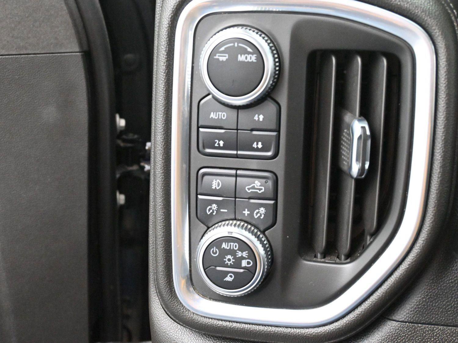 Used 2022 GMC Sierra 1500 Denali w/ Denali Reserve Package image 20