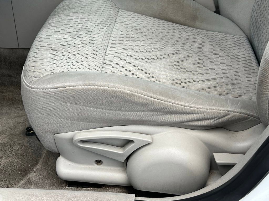 Used 2008 Chevrolet Cobalt LT image 26