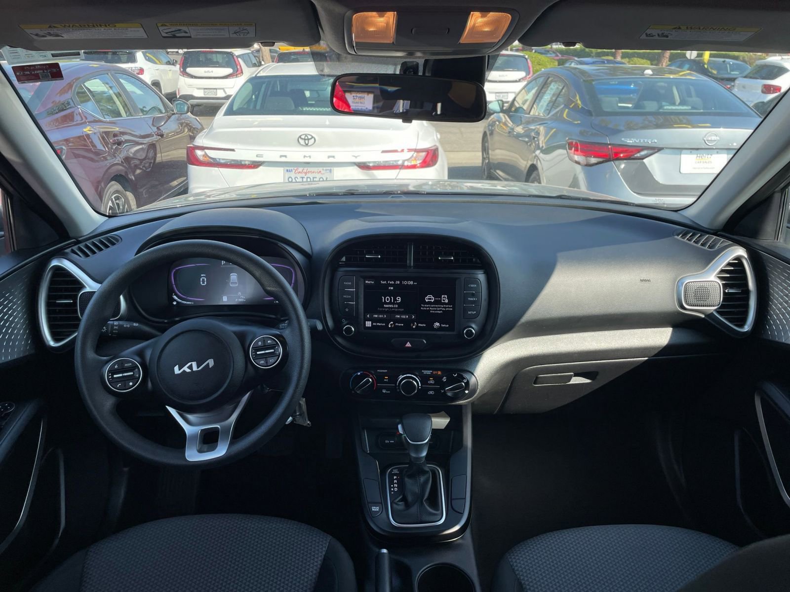 Used 2025 Kia Soul LX w/ LX Technology Package image 31