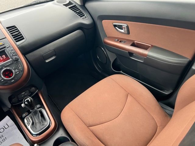 Used 2012 Kia Soul ! w/ Red Rock Special Edition Pkg image 11