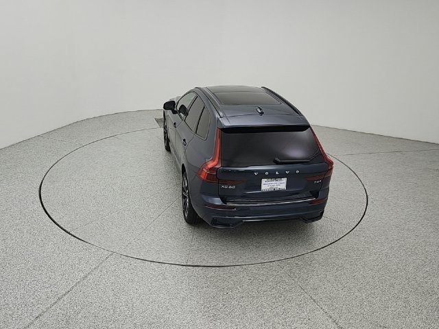 New 2027 Volvo XC60 T8 Plus AWD/4WD image 18