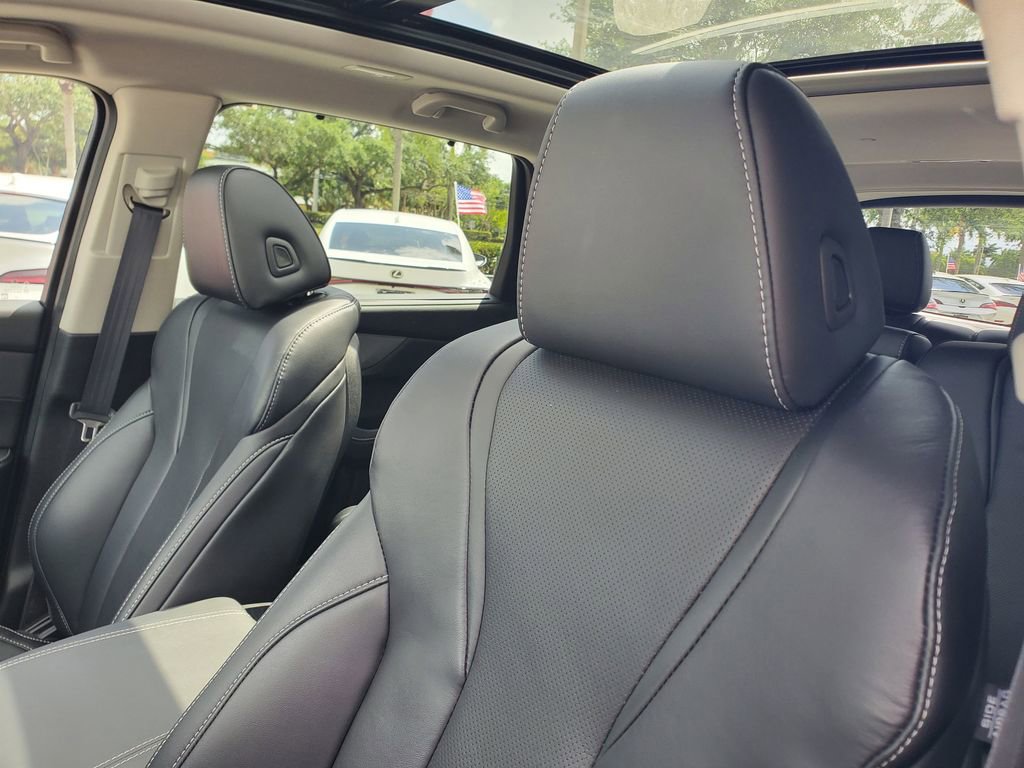 Certified 2024 Acura MDX FWD w/ Technology Package image 18