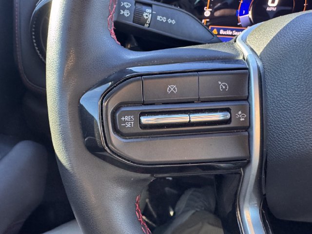 Used 2023 Chevrolet Colorado Z71 w/ Z71 Convenience Package 2 AWD/4WD image 26