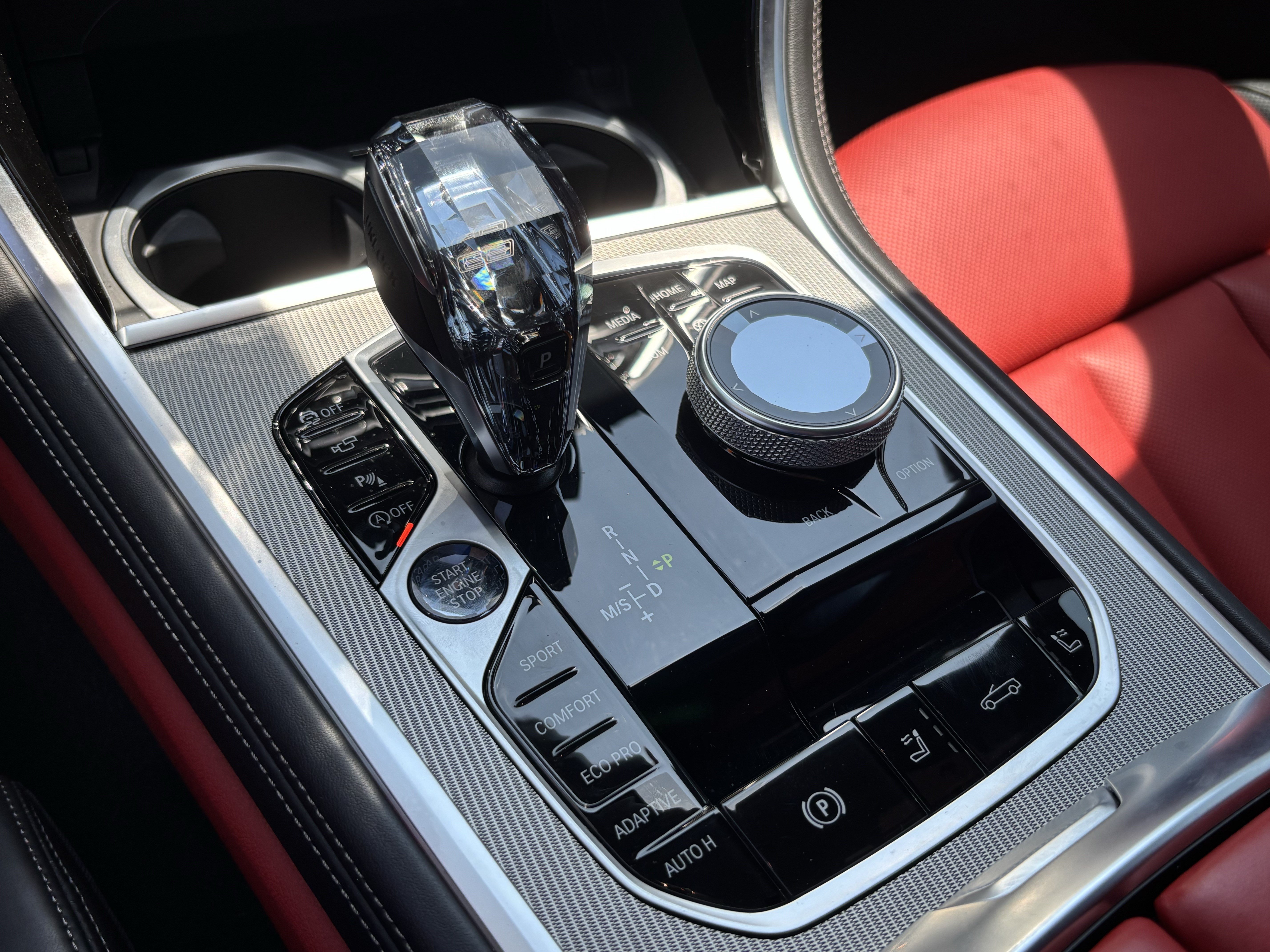 Used 2023 BMW 840i Convertible RWD image 26