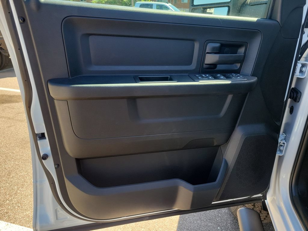 New 2026 RAM 2500 Tradesman AWD/4WD image 15