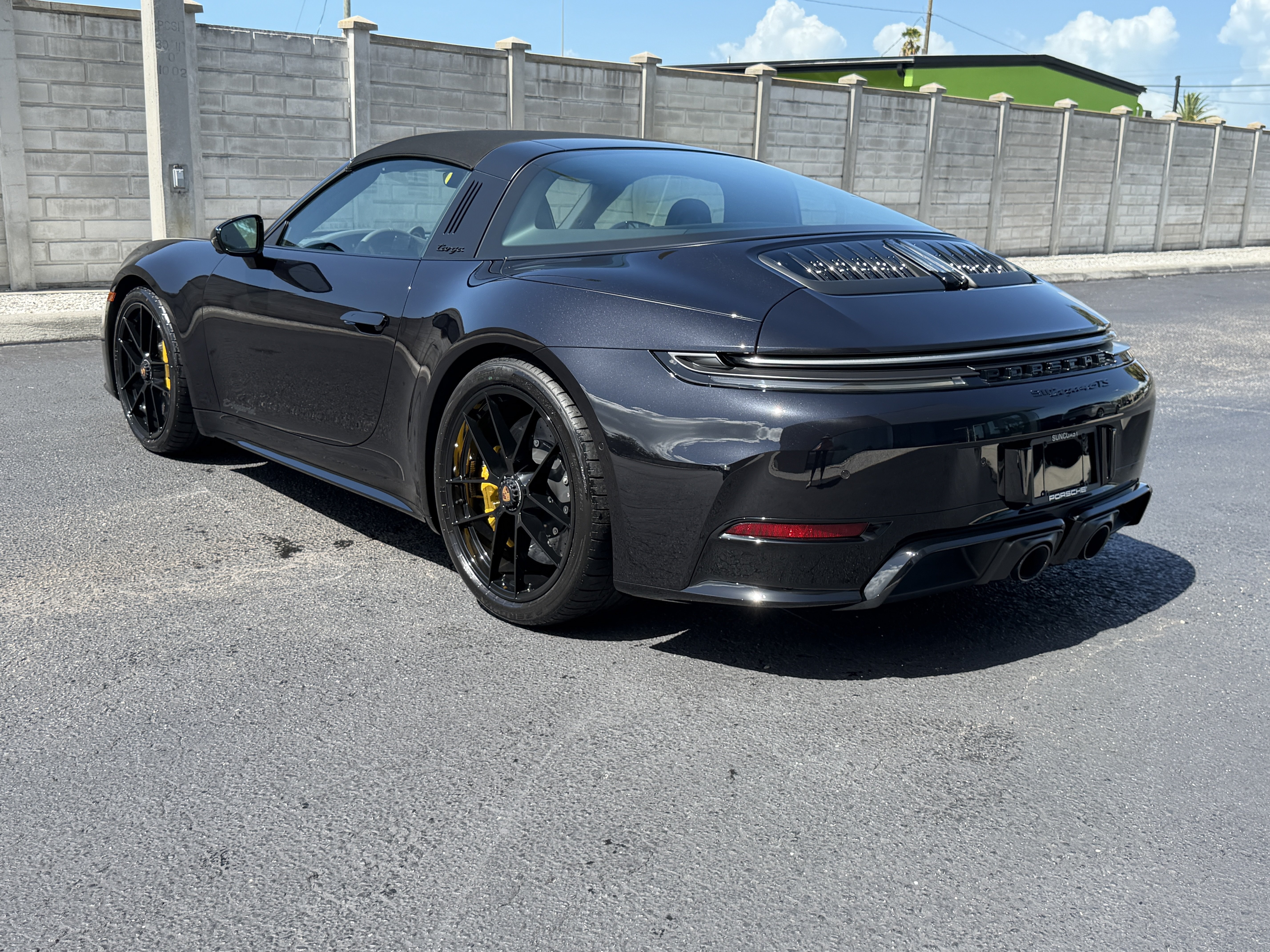 Certified 2026 Porsche 911 Targa 4 GTS AWD/4WD image 3