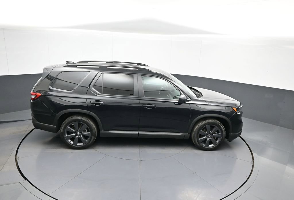 Certified 2023 Honda Pilot Sport image 37