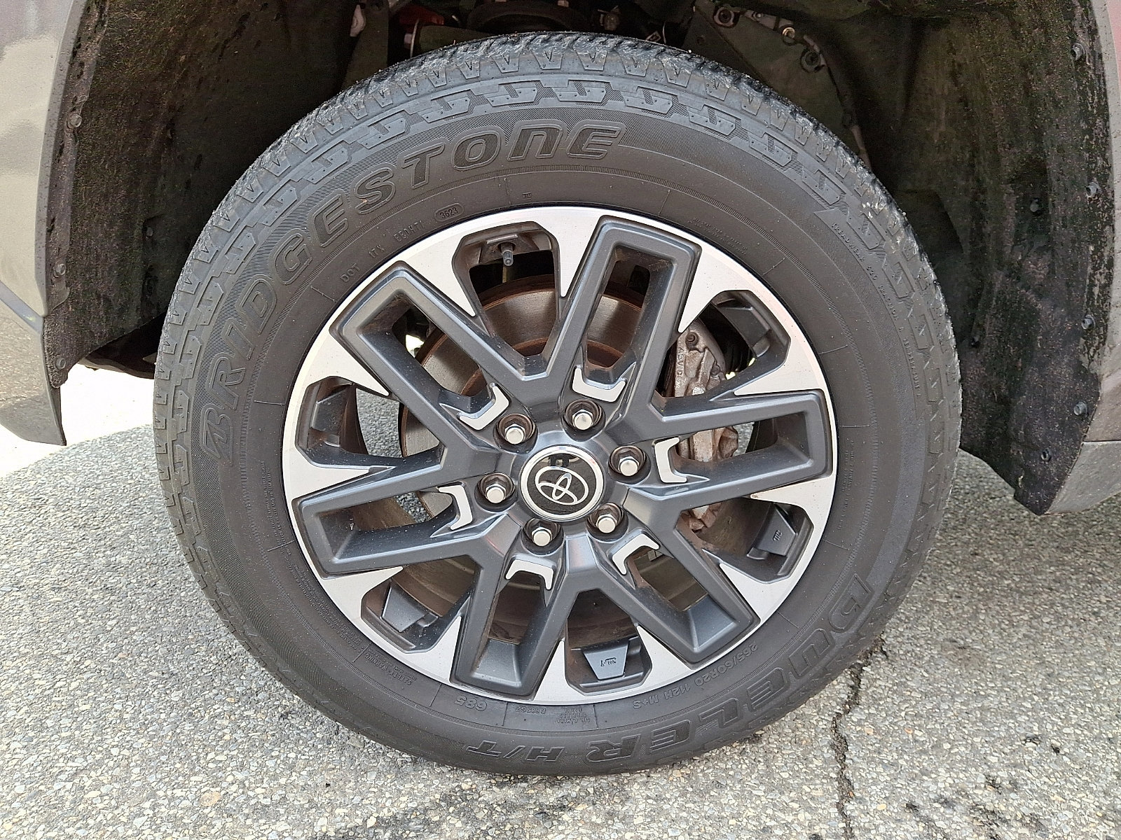 Used 2024 Toyota Tundra Limited image 8