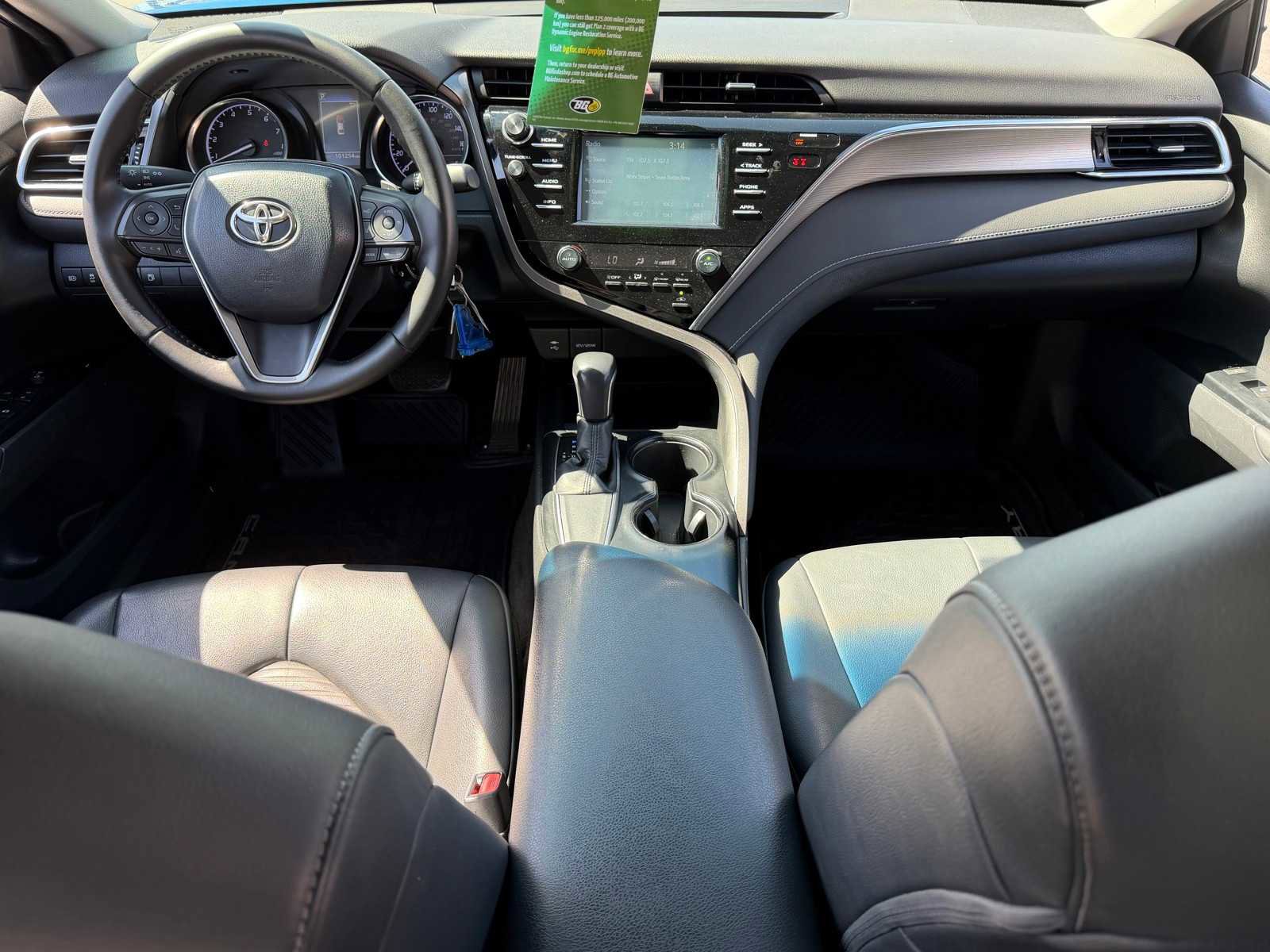 Used 2018 Toyota Camry SE FWD image 25