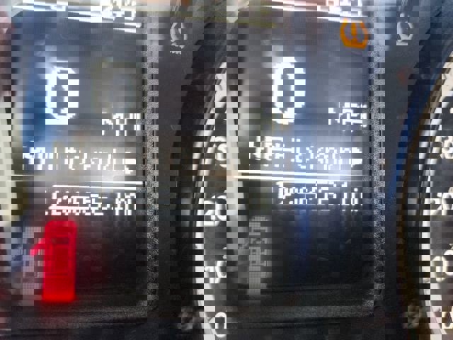 Used 2015 RAM 2500 SLT image 13