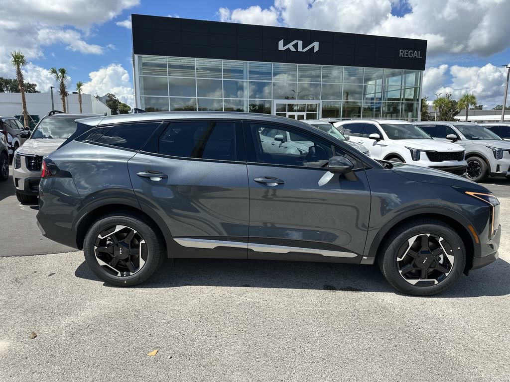 New 2027 Kia Sportage S FWD image 4