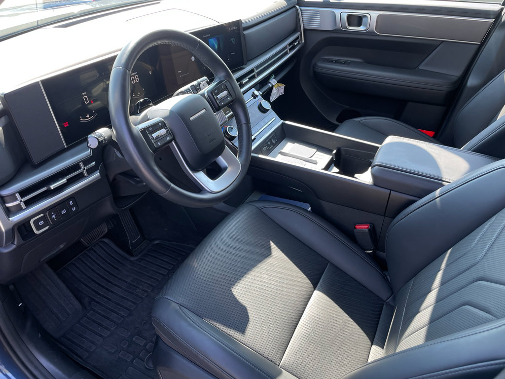 Used 2025 Hyundai Santa Fe XRT image 11