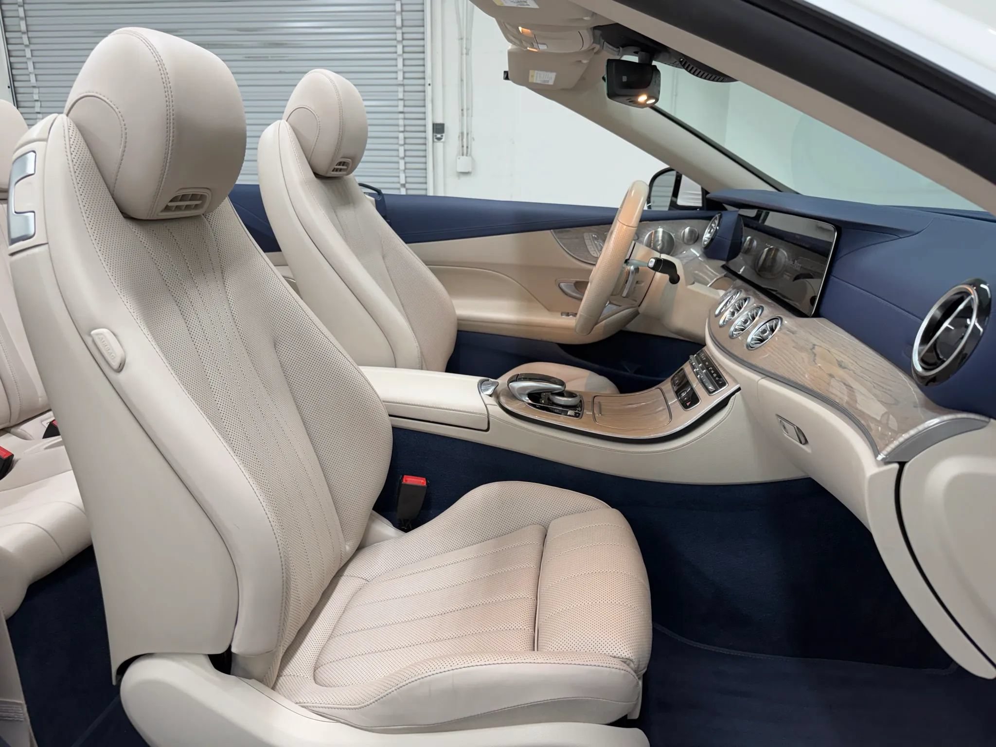 Used 2021 Mercedes-Benz E 450 Cabriolet image 10