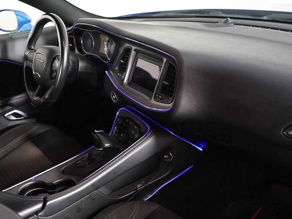 Used 2023 Dodge Challenger SXT RWD image 22