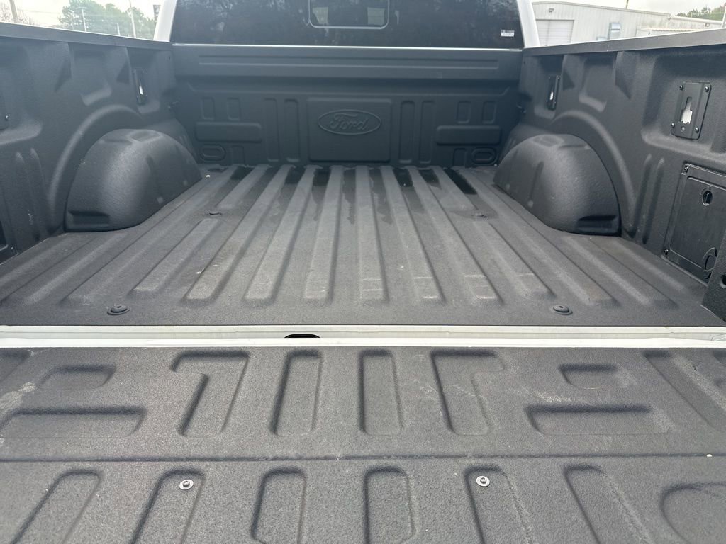 Used 2024 Ford F150 Lariat image 10