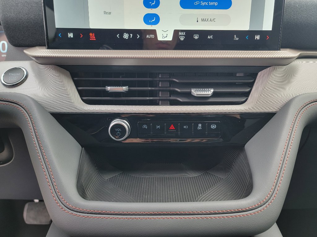 New 2026 Ford Explorer Active image 27