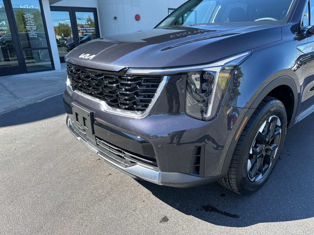 New 2026 Kia Sorento S image 12