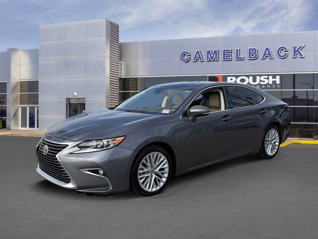 Used 2016 Lexus ES 350 w/ Luxury Package w/Wood Trim FWD image 33
