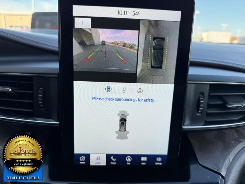 Used 2022 Ford Explorer Platinum w/ Equipment Group 601A image 13