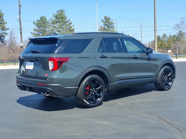 Certified 2024 Ford Explorer ST w/ Equipment Group 401A AWD/4WD image 6