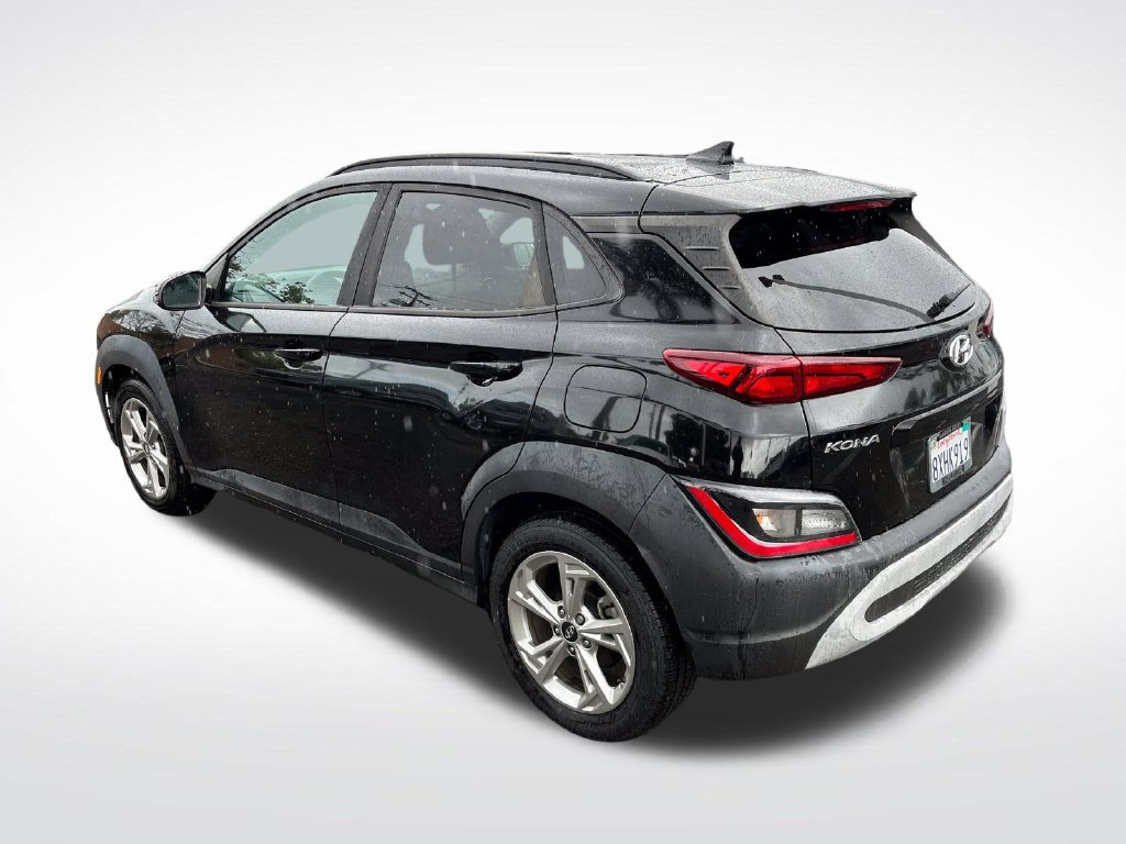 Used 2022 Hyundai Kona SEL FWD image 3