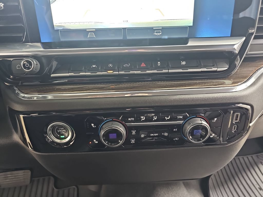 Certified 2024 Chevrolet Silverado 1500 LT AWD/4WD image 28