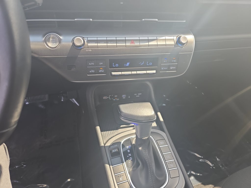 Used 2026 Hyundai Kona SEL Sport FWD image 17