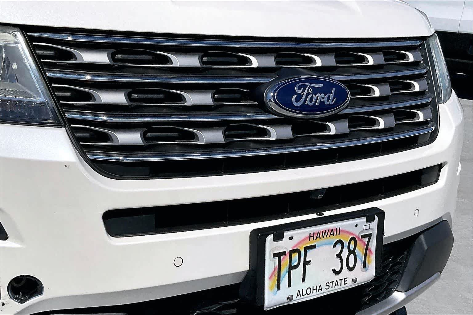 Used 2016 Ford Explorer Limited w/ Equipment Group 301A AWD/4WD image 33