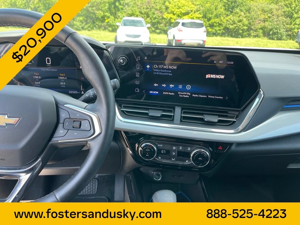 Used 2025 Chevrolet Trax LT w/ Driver Confidence Package FWD image 11