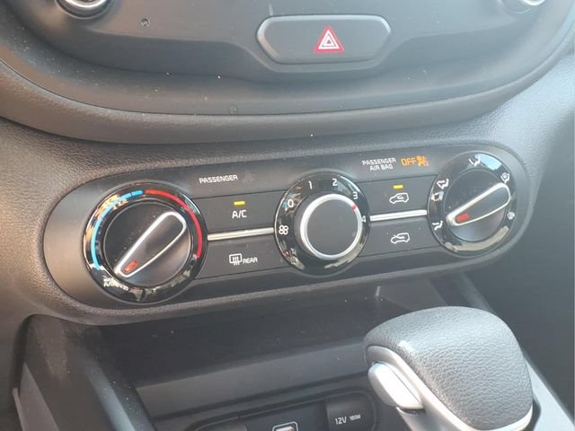 Used 2020 Kia Soul LX FWD image 8