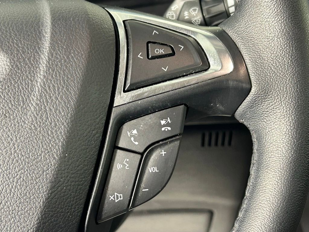 Used 2024 Ford Edge Titanium image 31