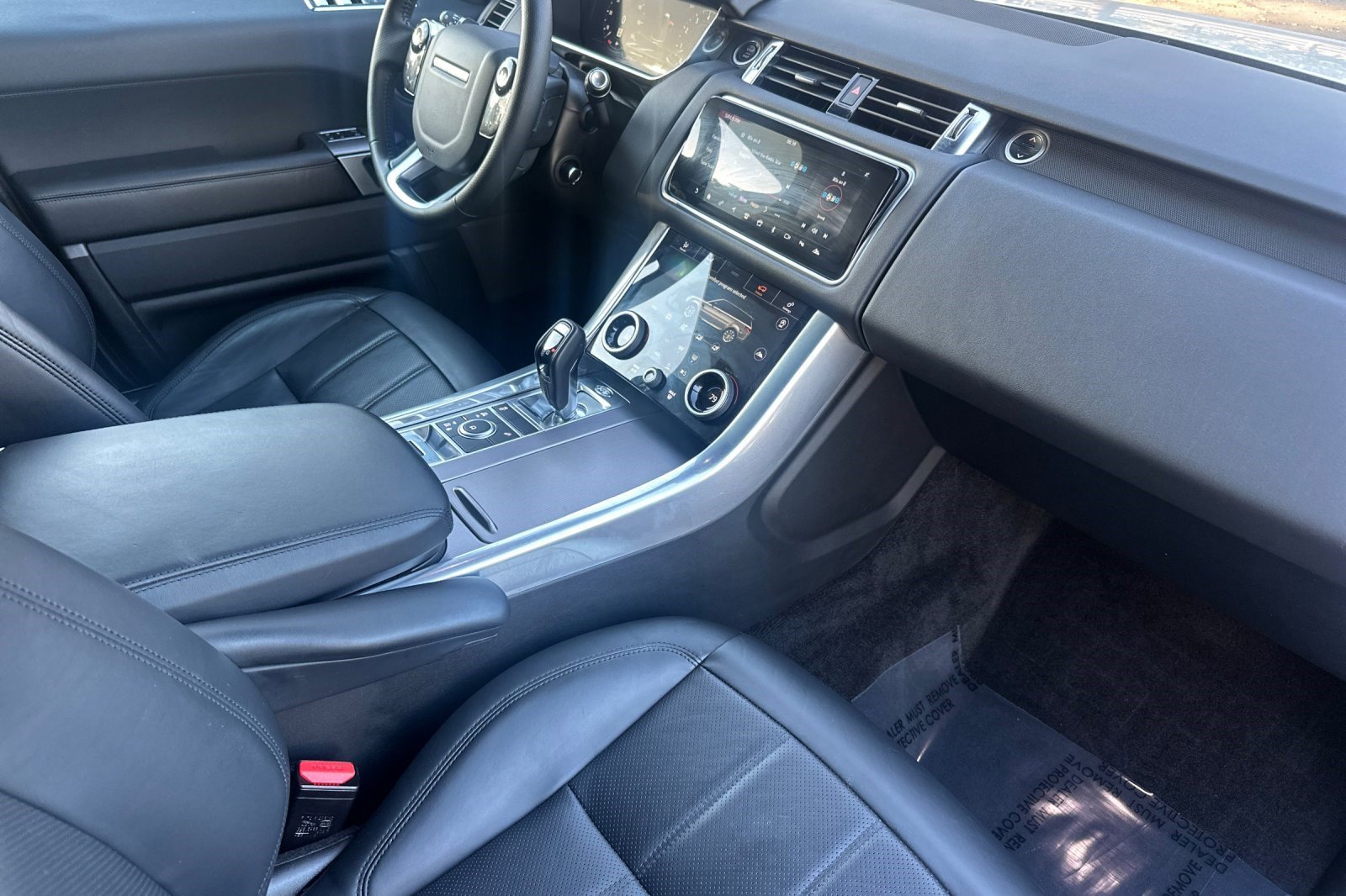 Used 2020 Land Rover Range Rover Sport HSE image 20