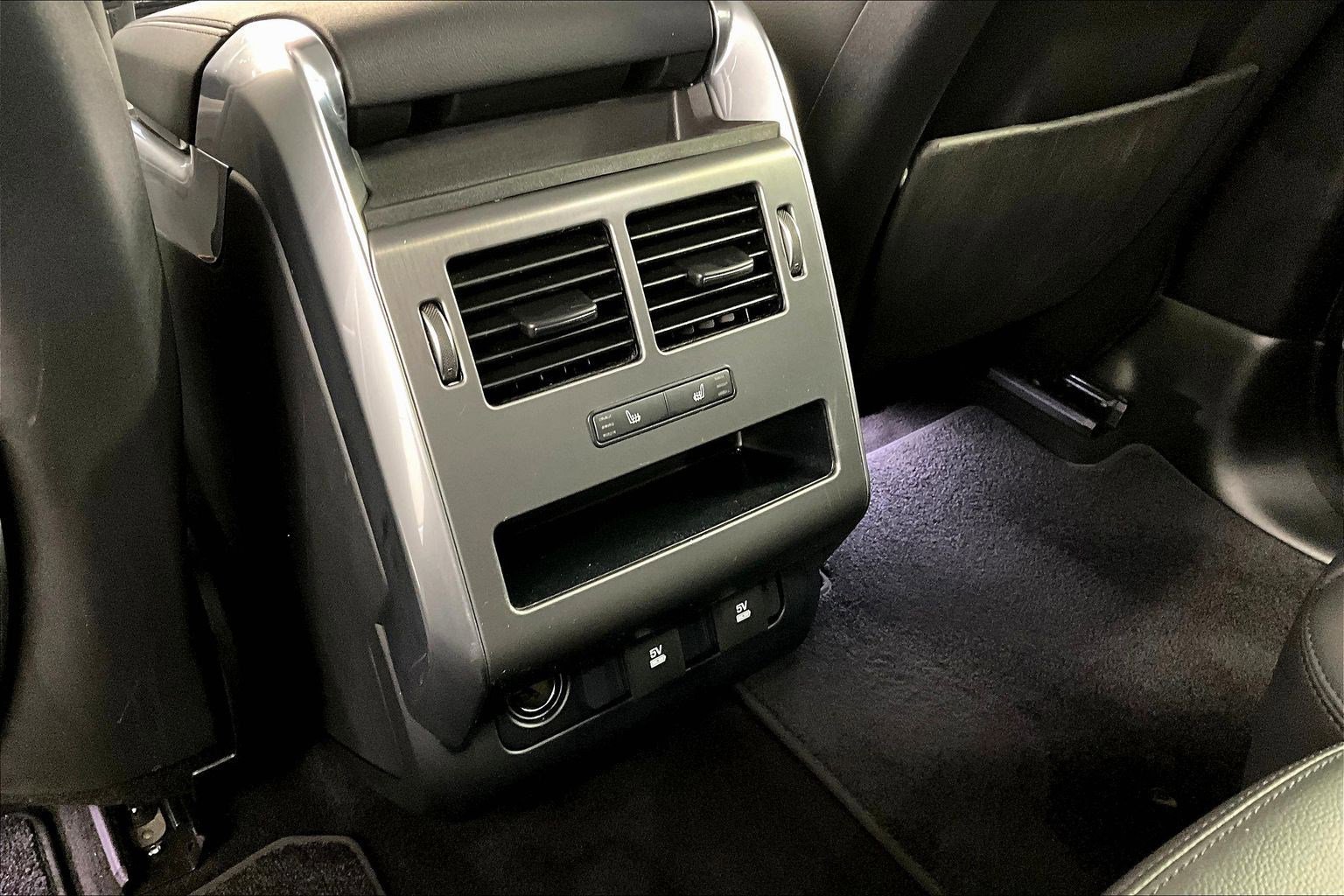 Used 2021 Land Rover Range Rover Sport SE image 11