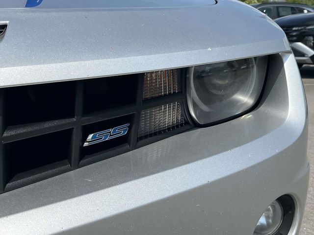 Used 2011 Chevrolet Camaro SS w/ RS Package RWD image 9