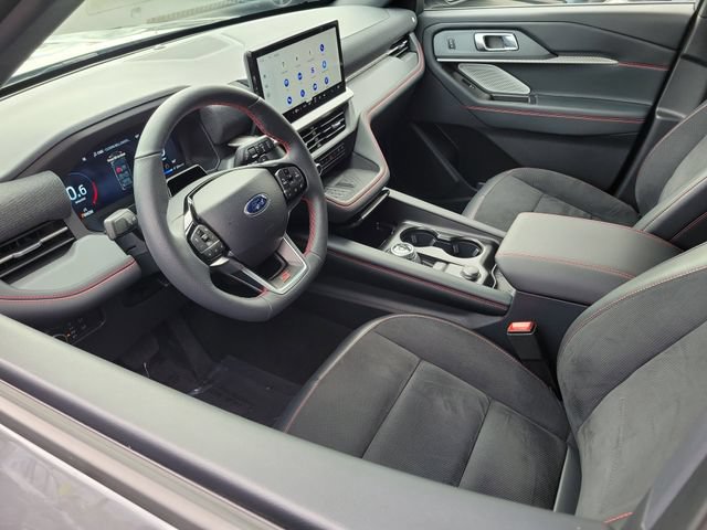 Used 2025 Ford Explorer ST w/ Sun And Sound Package AWD/4WD image 3