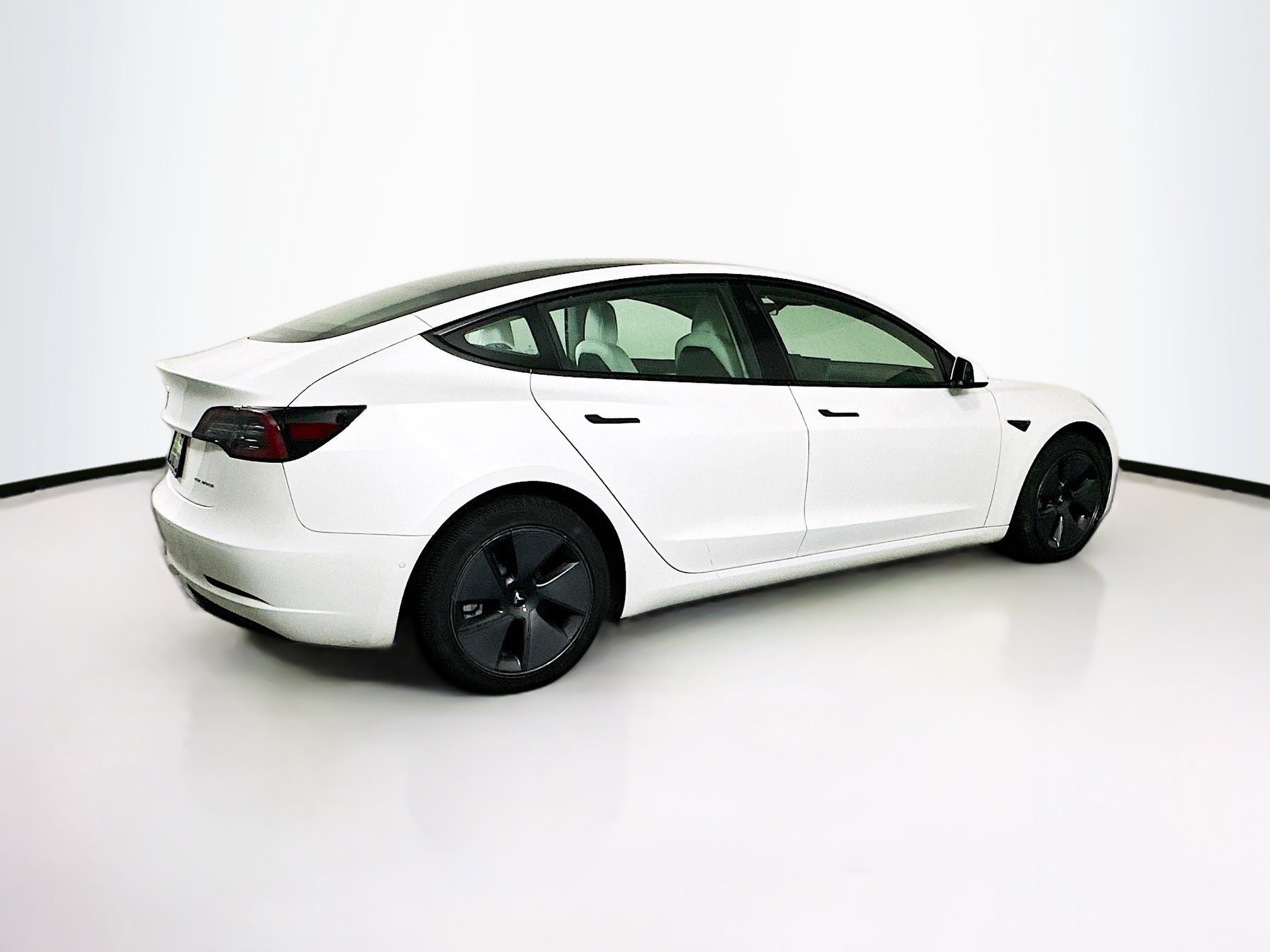 Used 2022 Tesla Model 3 Long Range image 11