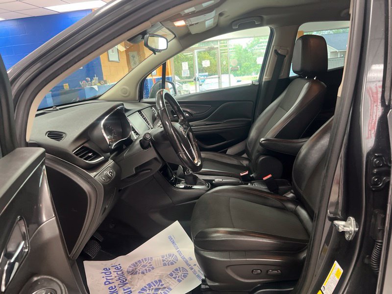 Used 2018 Buick Encore Sport Touring w/ Safety Package FWD image 16