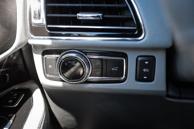 Used 2018 Lincoln Navigator L Select w/ Technology Package AWD/4WD image 51