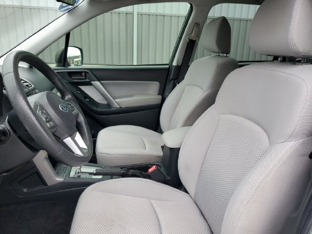 Used 2018 Subaru Forester 2.5i w/ Alloy Wheel Package AWD/4WD image 5