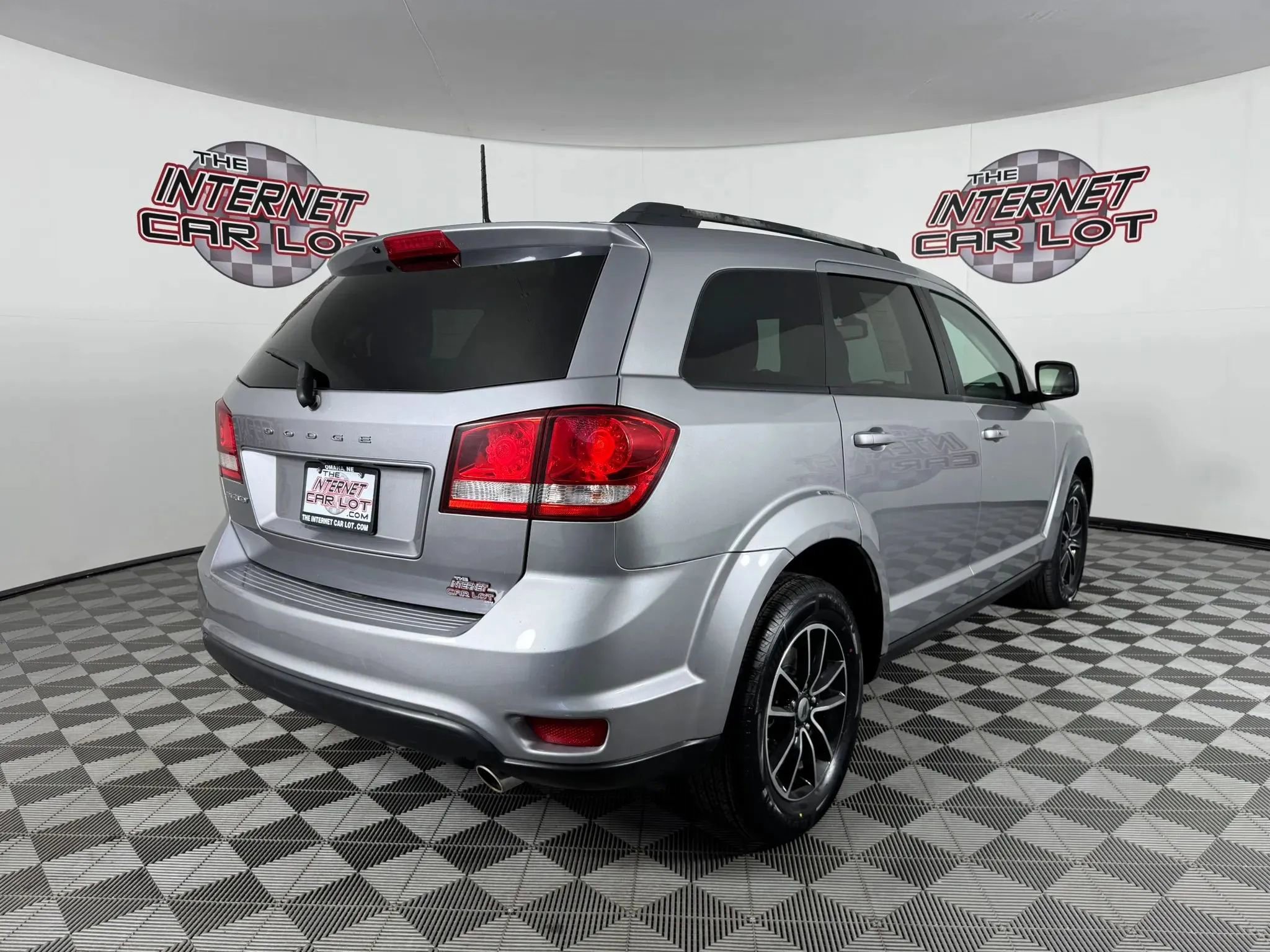 Used 2018 Dodge Journey SXT w/ Blacktop Package image 7
