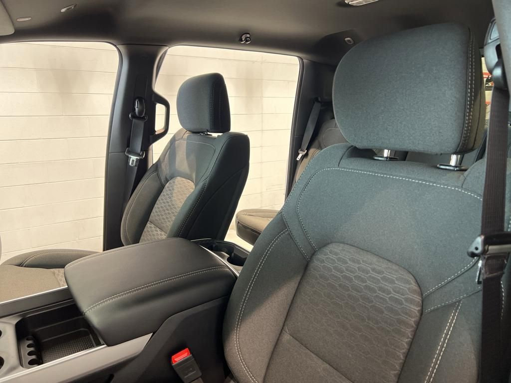 New 2025 RAM 1500 Big Horn image 23