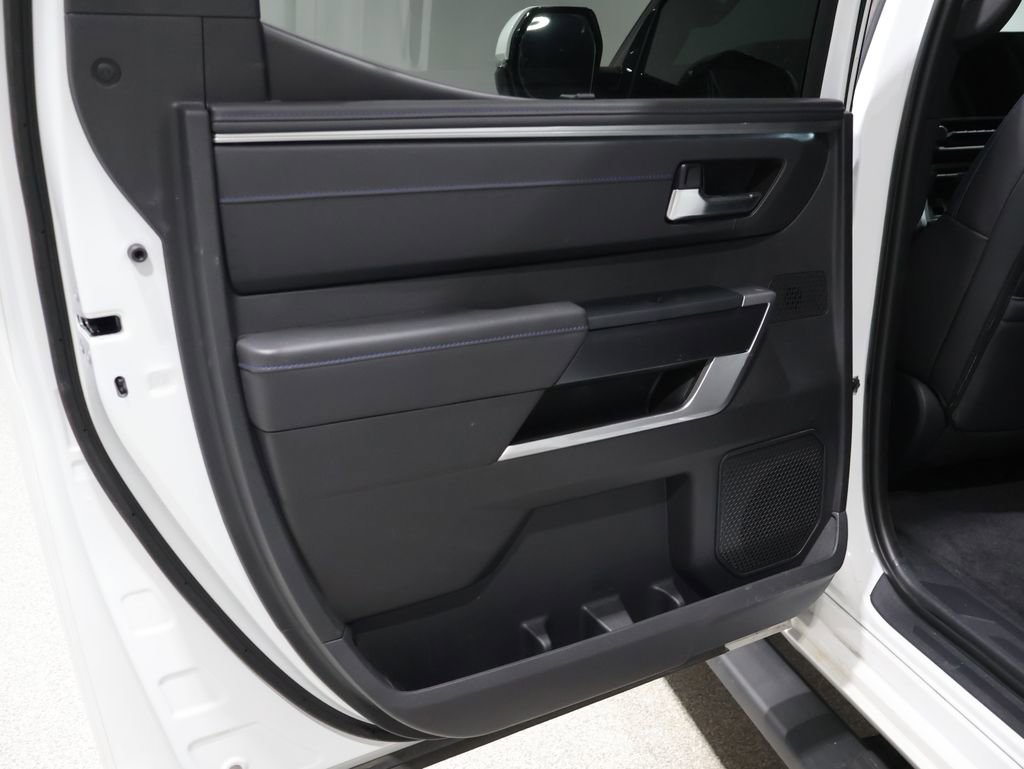 Used 2025 Toyota Tundra Platinum image 20