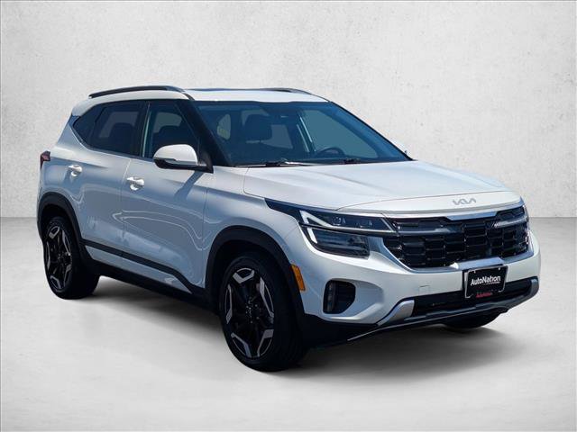 Used 2024 Kia Seltos SX w/ SX Sunroof Package AWD/4WD image 3