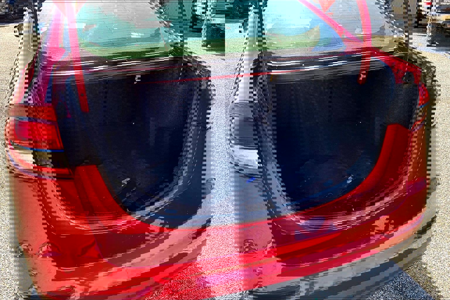 Used 2020 Ford Fusion S image 18