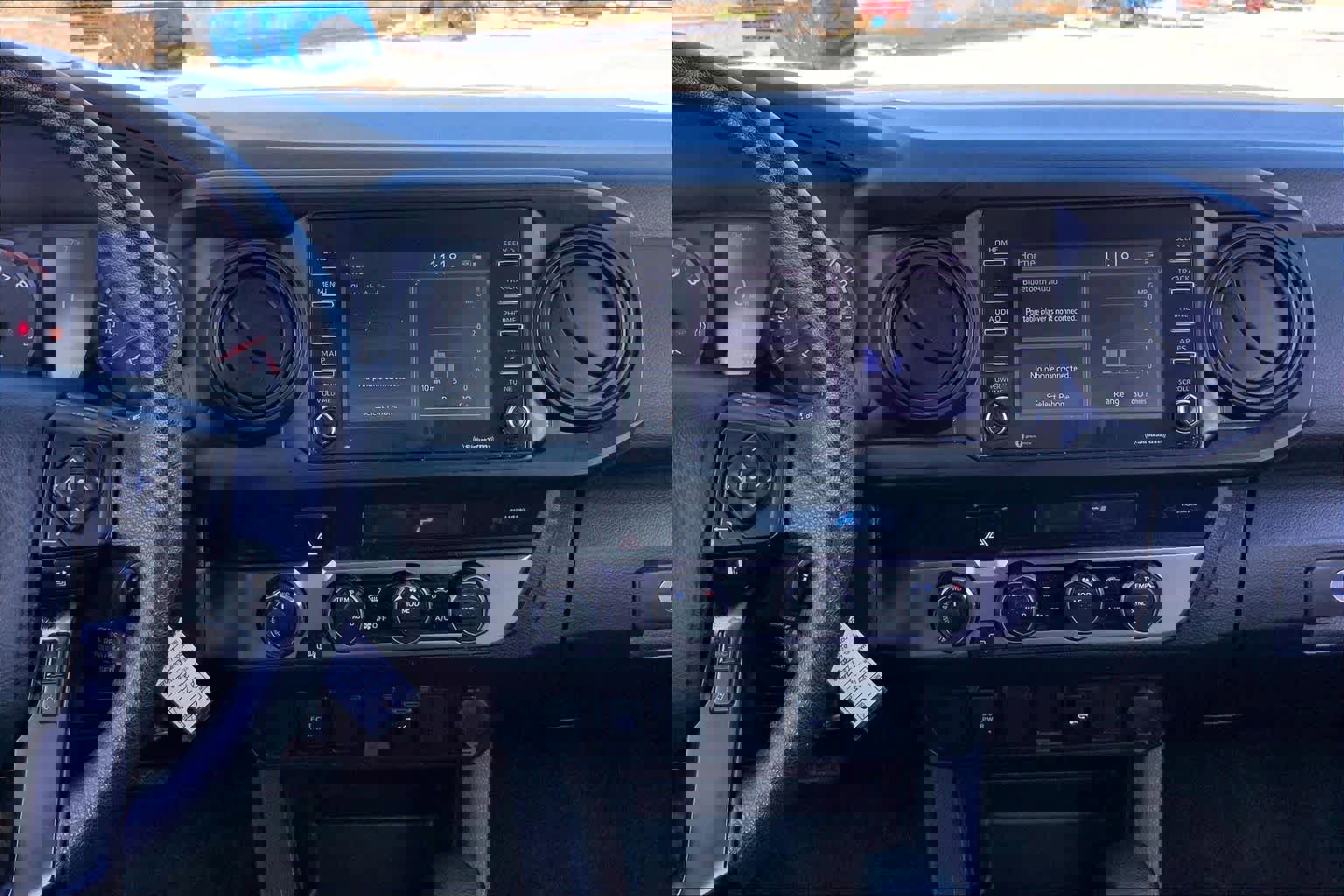 Used 2023 Toyota Tacoma SR image 7