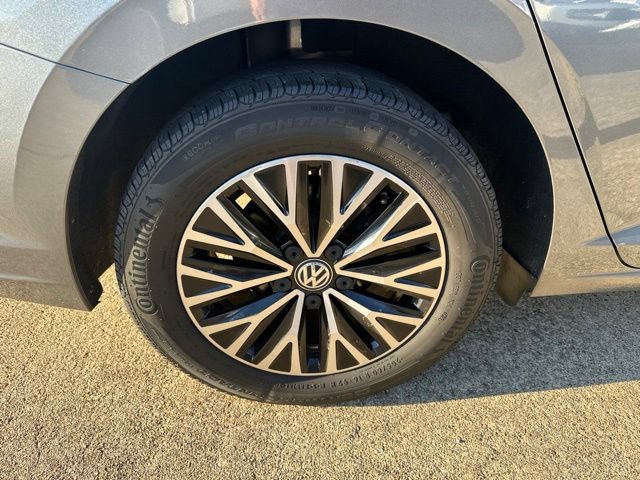 Used 2019 Volkswagen Jetta SE FWD image 30