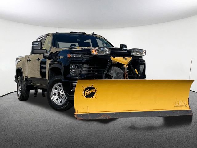 Used 2024 Chevrolet Silverado 2500 Custom image 2