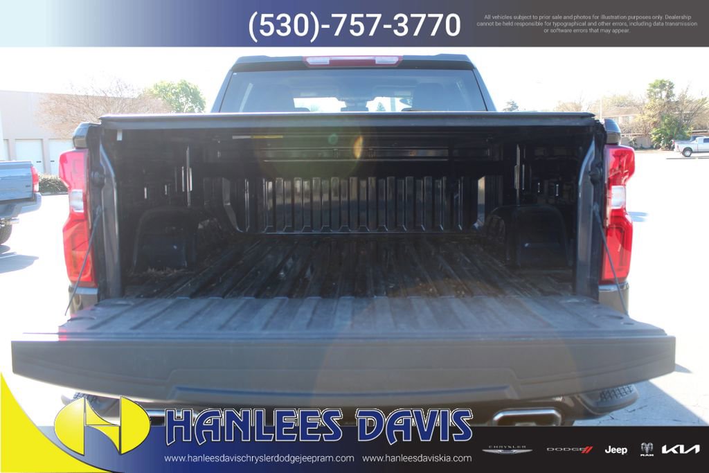 Used 2023 Chevrolet Silverado 1500 RST w/ Z71 Off-Road Package image 10